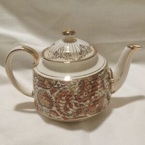 Sadler England Ceramic Paisley Design Teapot With Gold Accents